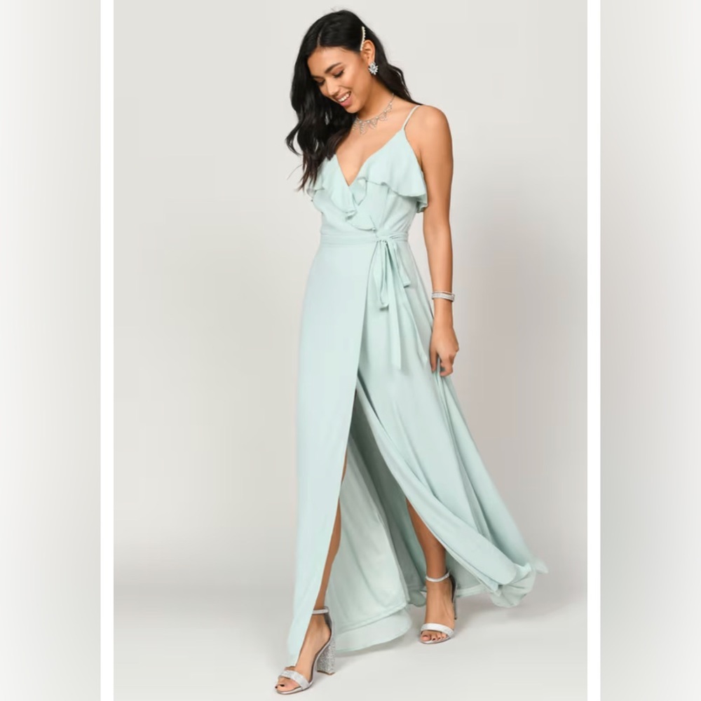 TOBI NEW woman’s mint green maxi dress